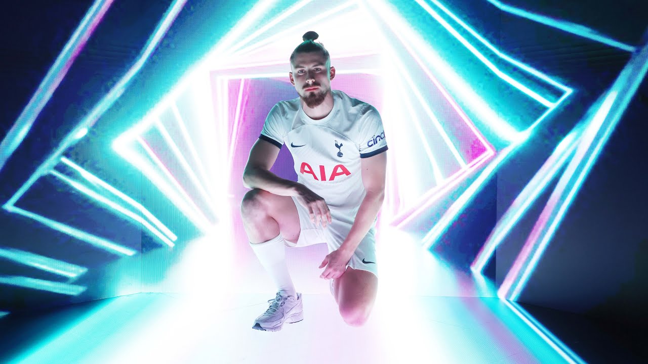 Radu Dragusin: Genoa à Tottenham Hotspur