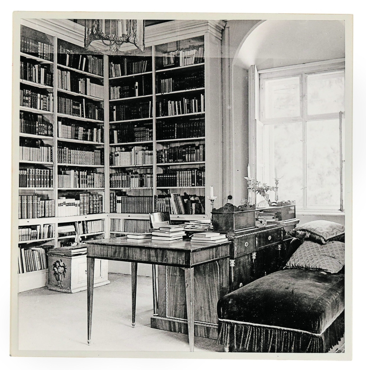 Hofmannsthals Bücher: Was beim Autor zu Hause im Regal stand, befindet sich heute im Frankfurter Goethehaus am Großen Hirschgraben.