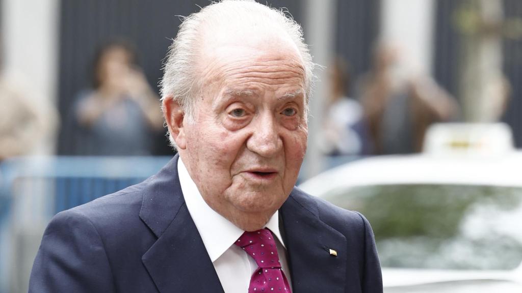 Juan Carlos en Madrid lors de la cérémonie de mariage de Jose Luis Martínez-Almeida en avril dernier.