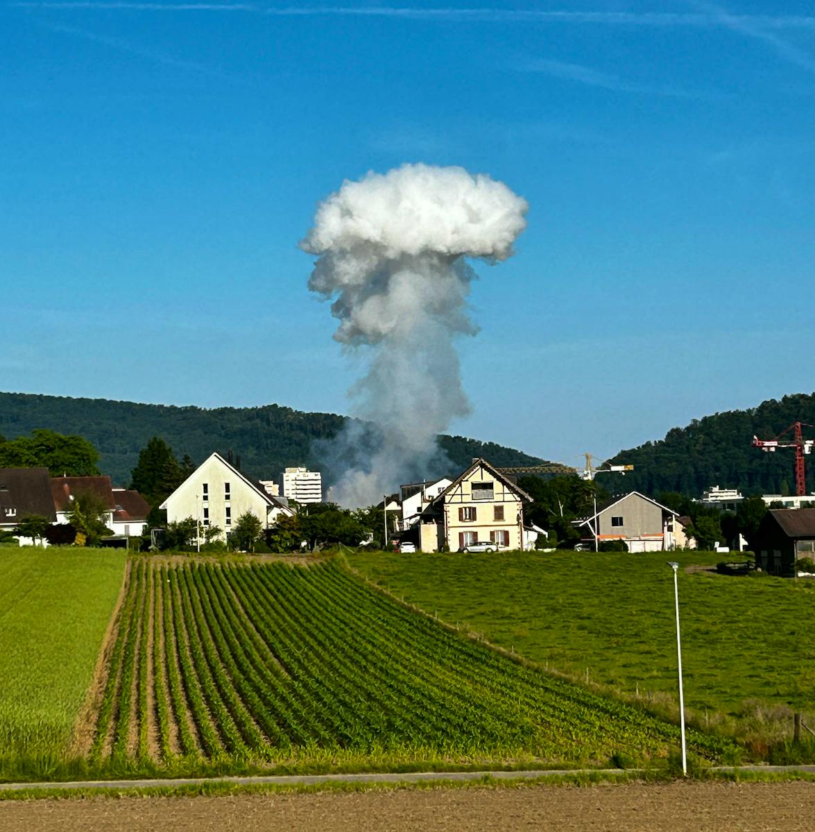 Nuage de fumée causé par l'explosion