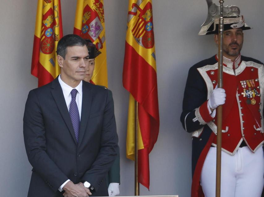 Le président, Pedro Sánchez, durant le défilé du 12 octobre 2023.