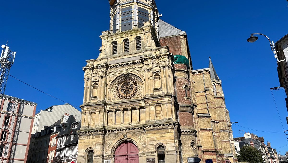 La ville de Trouville-sur-Mer lance un appel à projets pour sauver l'église Notre-Dame-du-Bon-Secours.