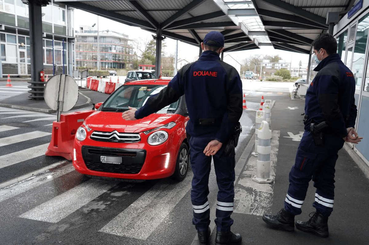 Les contrôles à la frontière franco-suisse seront rétablis à compter du 1er novembre 2024, jusqu’au 30 avril 2025.