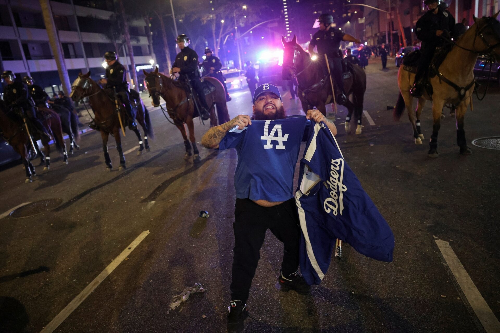 Police en action à Los Angeles lors des affrontements