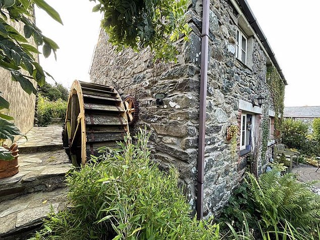 Cottage dans le village de Bryngwran