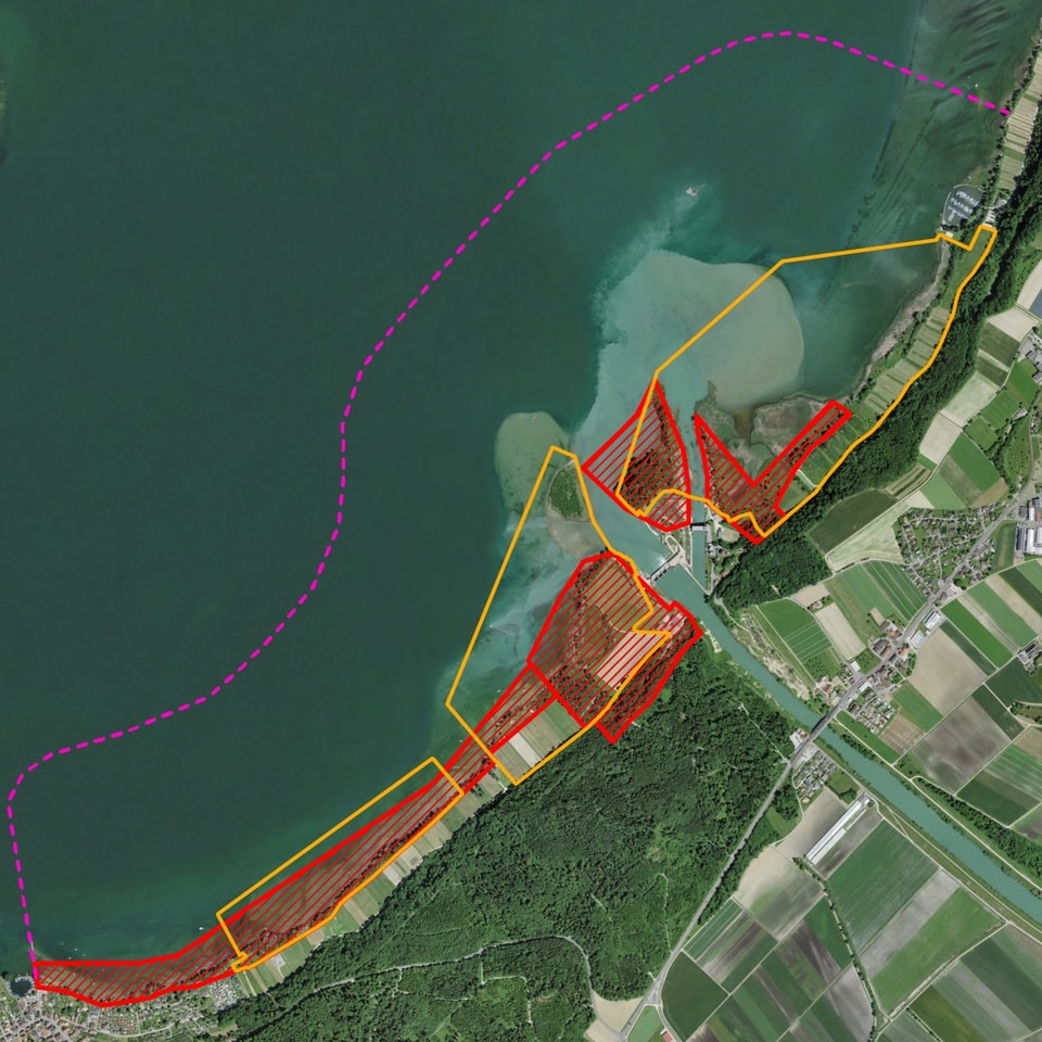 Une carte avec des diverses lignes