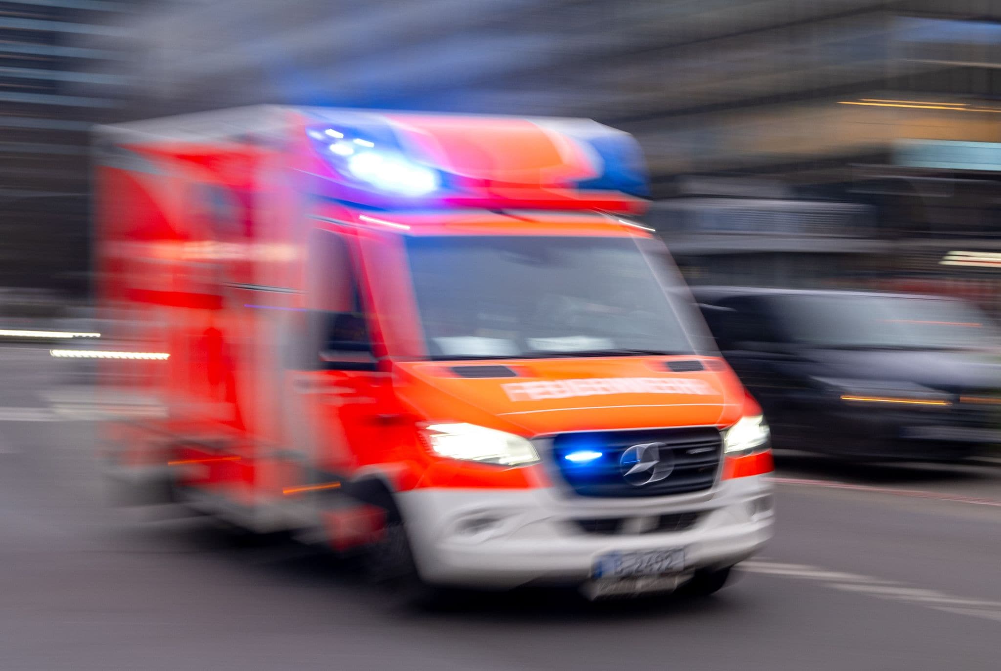 Ambulance (illustration)