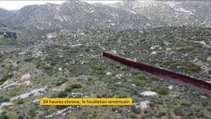 Vue sur la fin du mur vers San Diego (États-Unis)