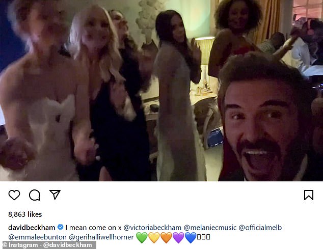 Les Spice Girls lors d'une réunion