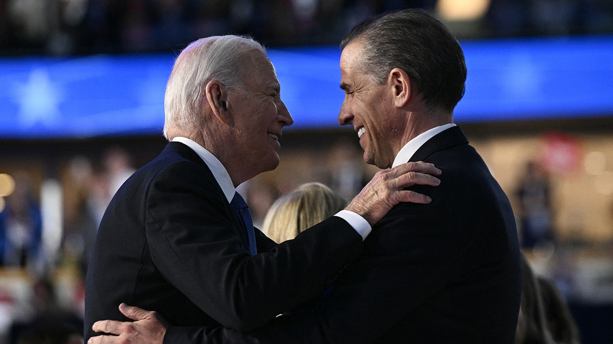 Joe Biden et Hunter Biden lors de la convention démocrate