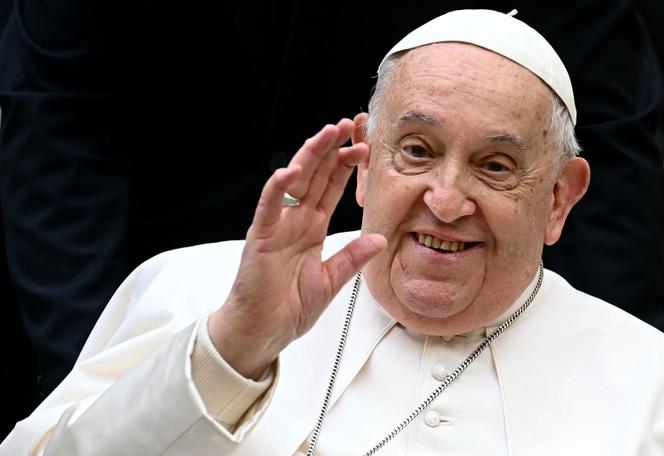 Le pape François au Vatican, le 4 décembre 2024.