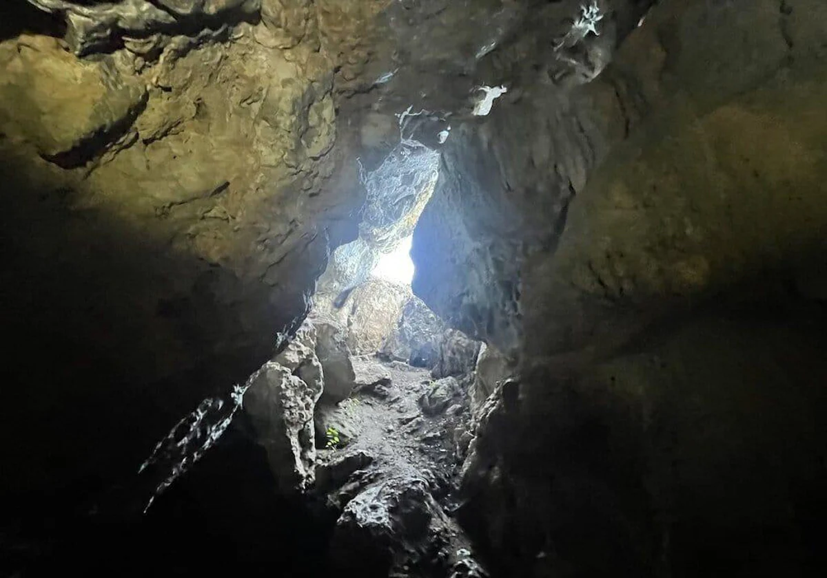La Cueva de la Terriza se trouve entre El Bosque et Benamahoma, dans la Sierra de Grazalema