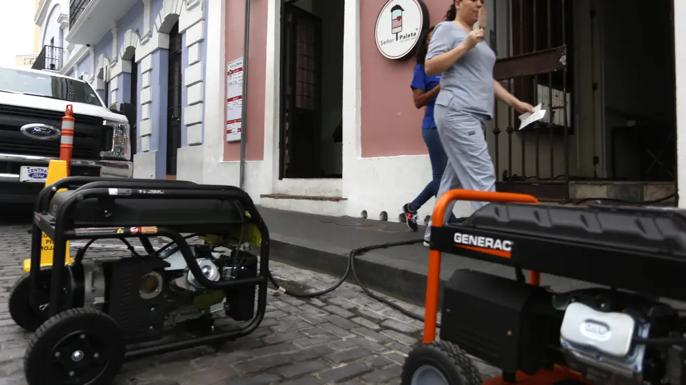 Puerto Rico souffre d'une panne d'électricité massive due à une défaillance d'une ligne souterraine.