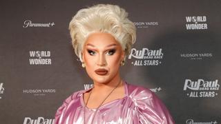 The Vivienne, ici en 2022. La drag queen est décédée, a-t-on appris le 5 janvier 2025. The Vivienne, ici en 2022. La drag queen est décédée, a-t-on appris le 5 janvier 2025.