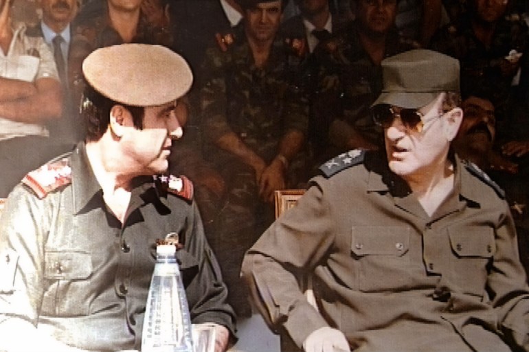 حافظ الأسد مع شقيقه الأصغر رفعت