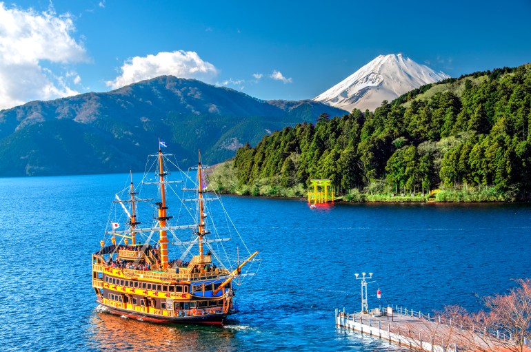 Lac Ashi à Hakone