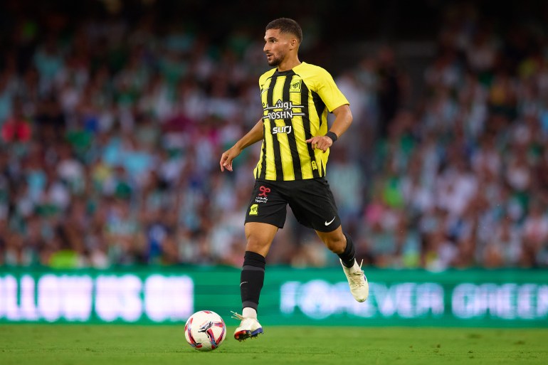 Houssem Aouar, joueur algérien