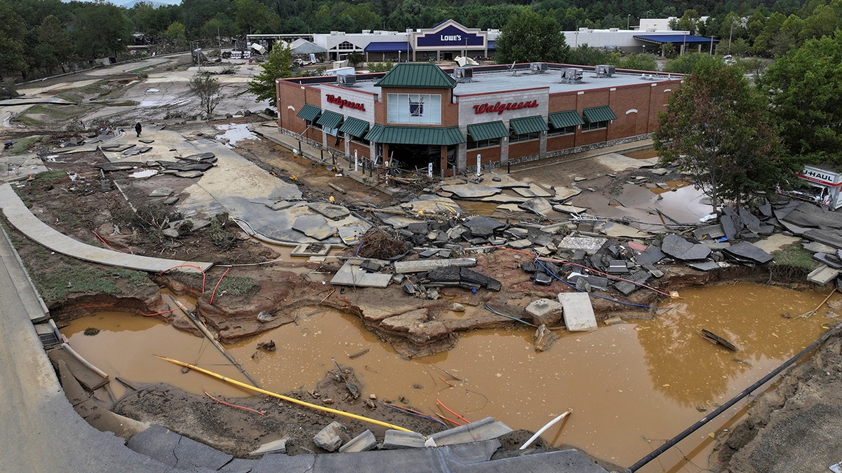 Dommages causés par l'ouragan Helene à Asheville, Caroline du Nord