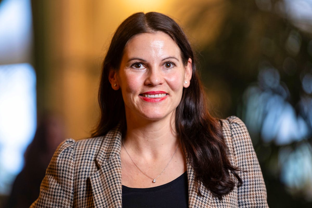Nina Fehr Düsel