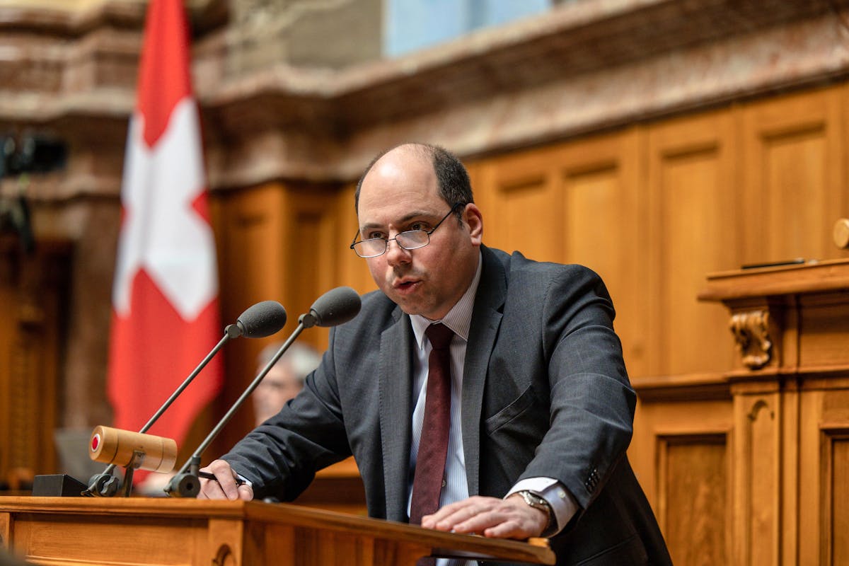 Mauro Tuena