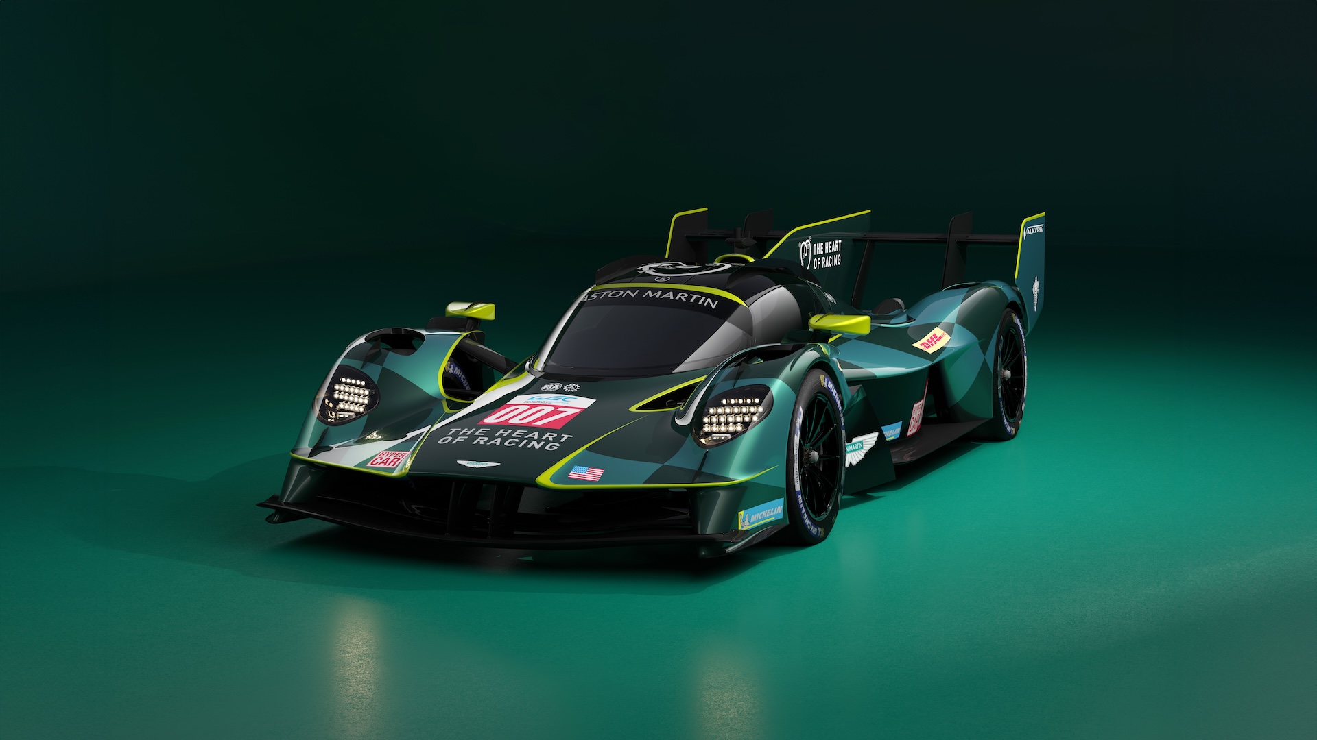 Détail de l'Aston Martin Valkyrie sur le circuit