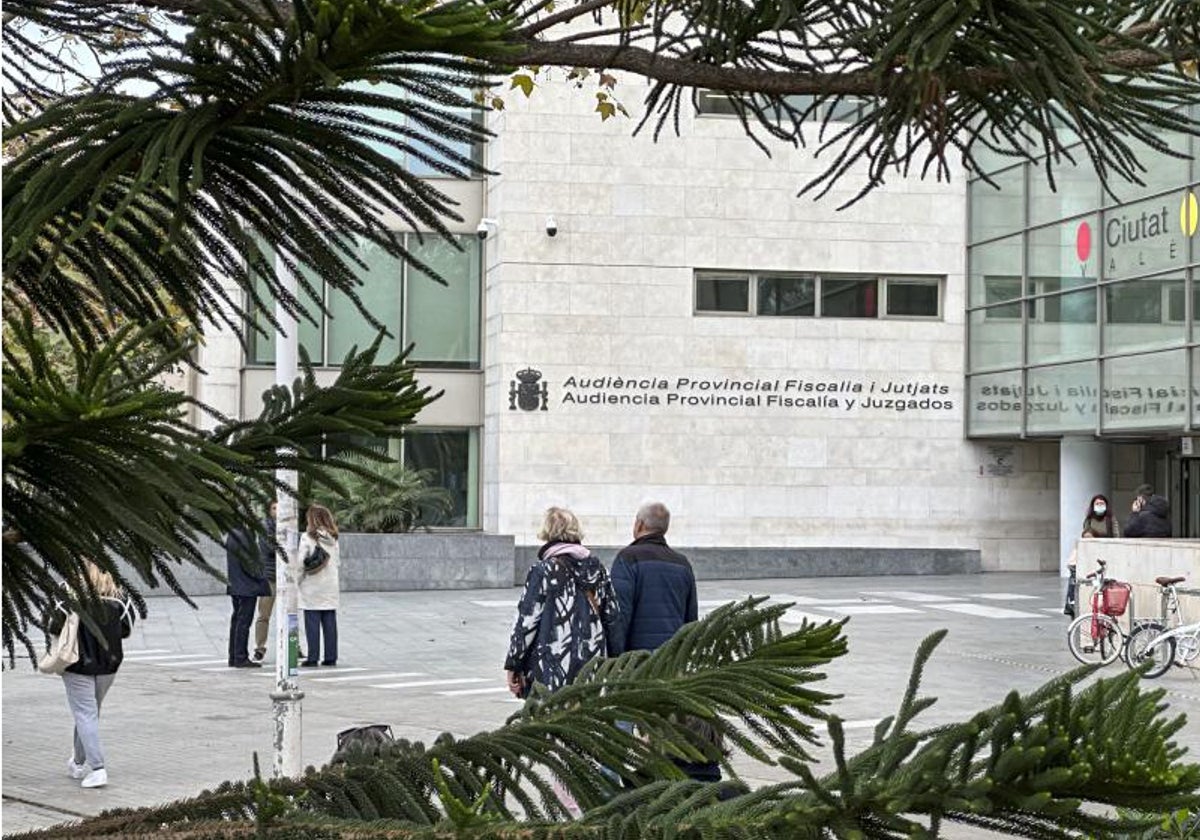 Accès à la Ciudad de la Justicia de Valencia et la Audiencia Provinciale, siège du procès