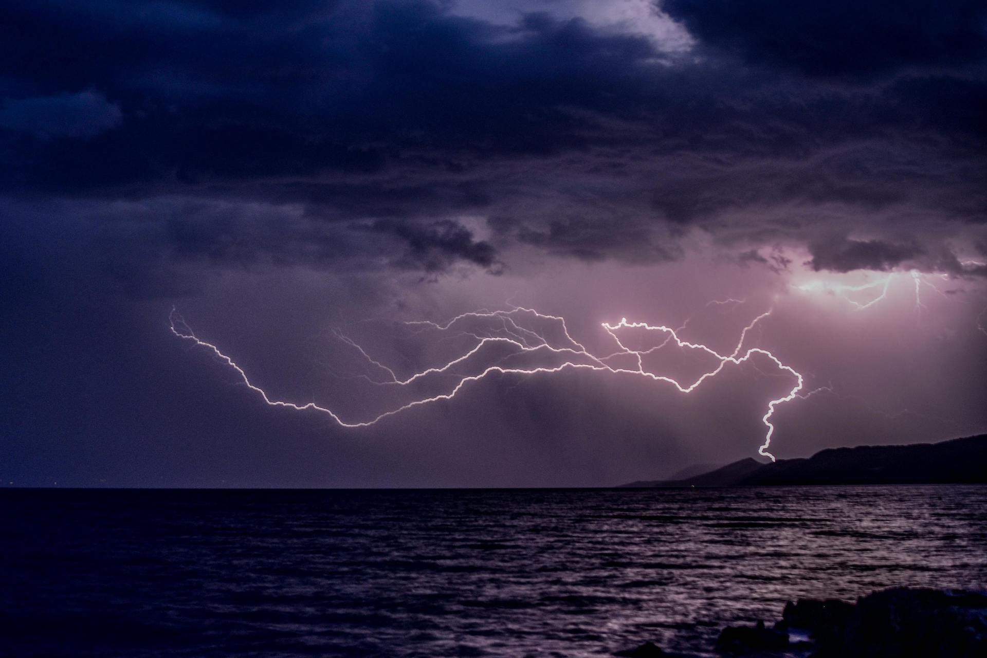 Différentes conditions météorologiques influencent nos émotions et comportements. © Pexels