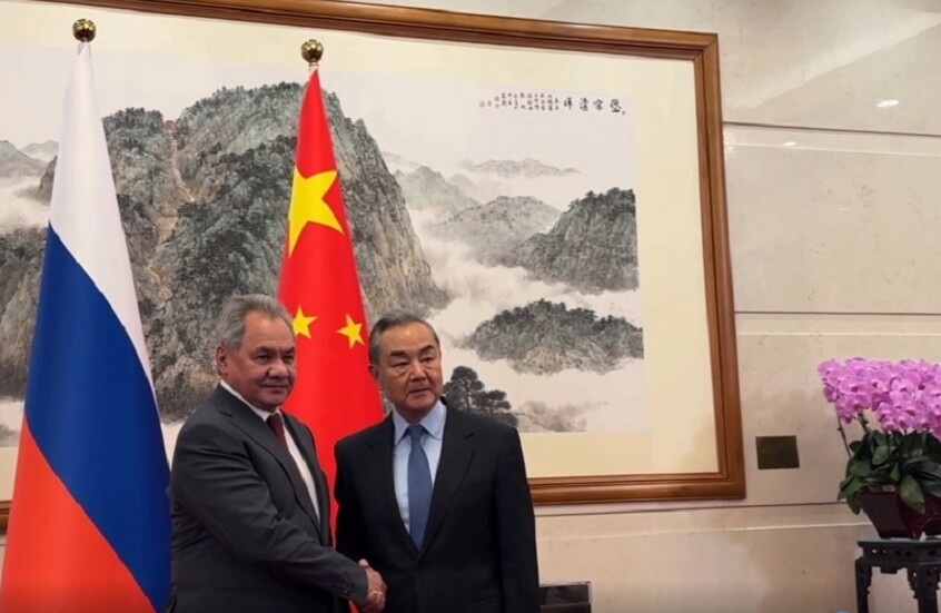Choïgou et Wang Yi