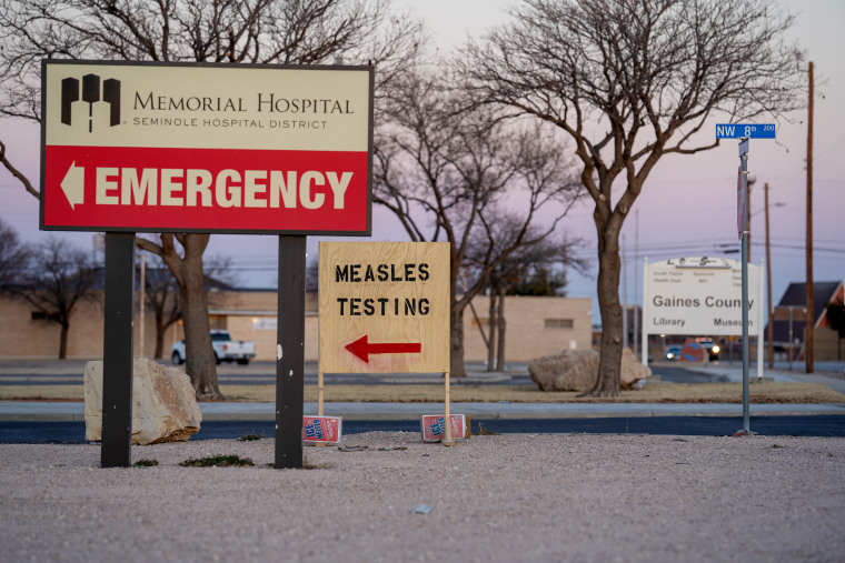 Une mort signalée dans le cadre de l'épidémie de rougeole au Texas