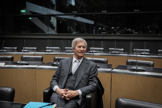 Vincent Bolloré le 13 mars 2024, avant son audition devant la commission d’enquête parlementaire sur l’attribution, le contenu et le contrôle des autorisations de services de télévision à caractère national sur la TNT.