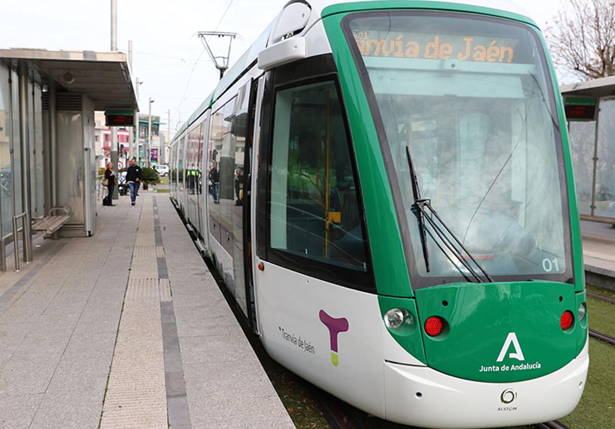 Tranvía en su recorrido en pruebas el pasado 27 de noviembre