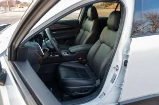 Mazda CX-50 Hybrid 2025 - Discret