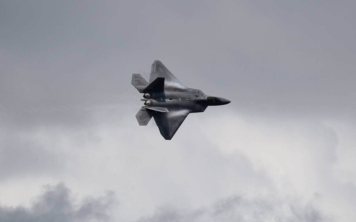 Avion de chasse stealth