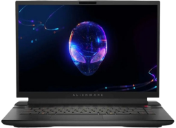 Un ordinateur portable Alienware sur fond blanc.