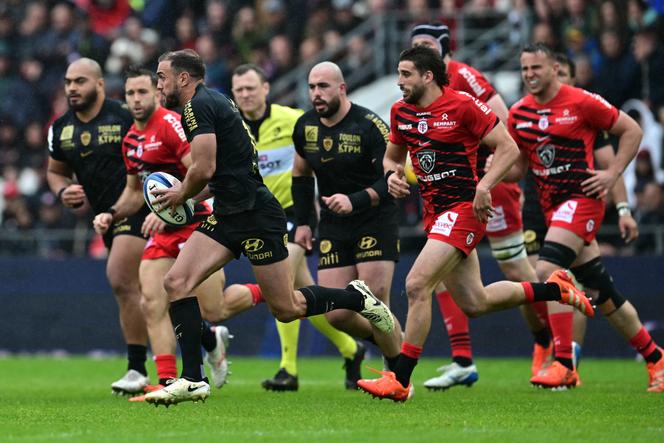 L’arrière de Toulon Melvyn Jaminet, lors du match de Champions Cup face au Stade toulousain, à Toulon, le 13 avril 2025.