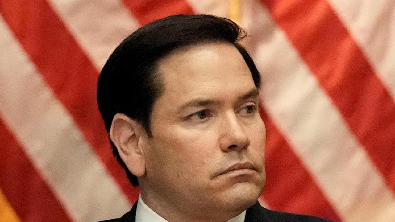 Keith Kellogg représentant les États-Unis à Londres