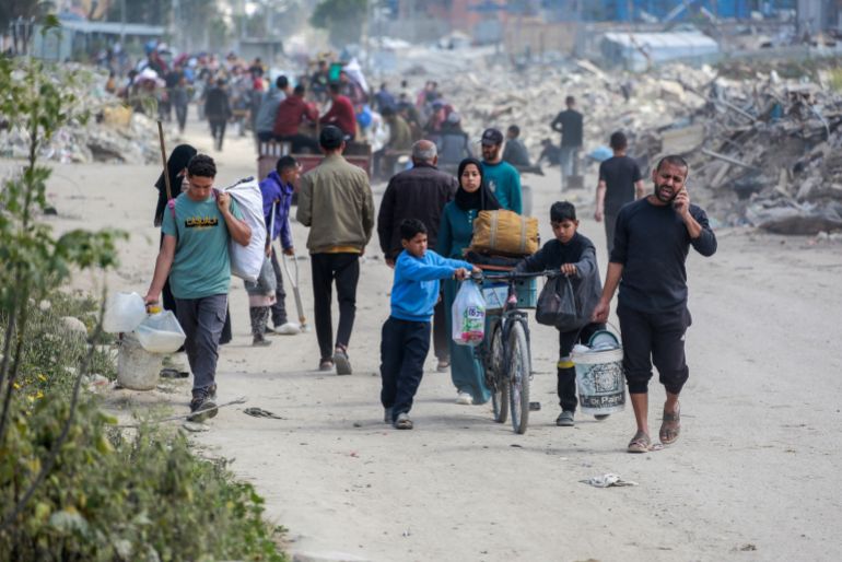 Palestiniens évacuant Beit Hanoun vers la ville de Gaza suite aux ordres d'expulsion israéliens