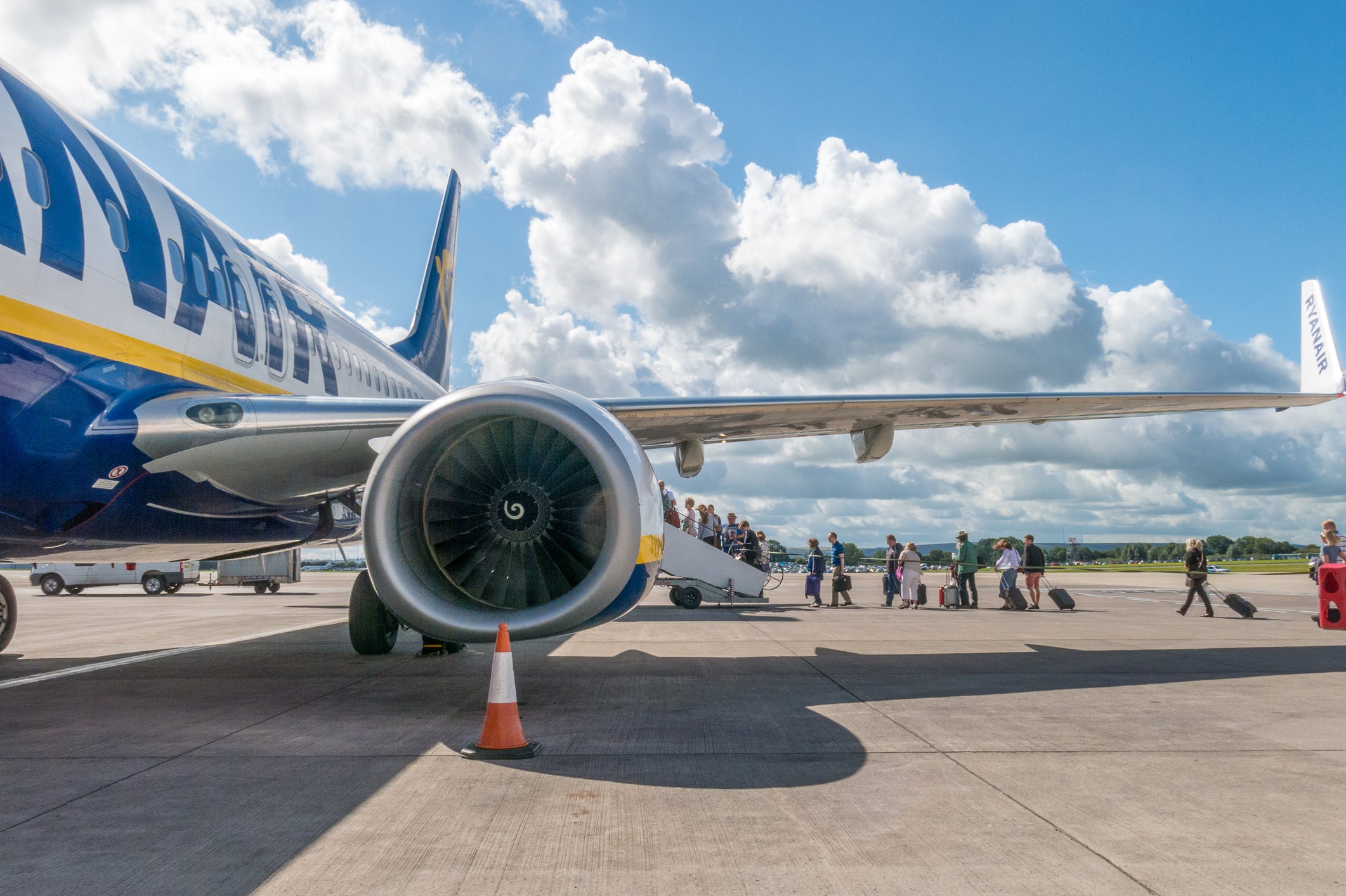 Vol Ryanair FR1666 retardé après un incendie au sol à l'aéroport de Bristol