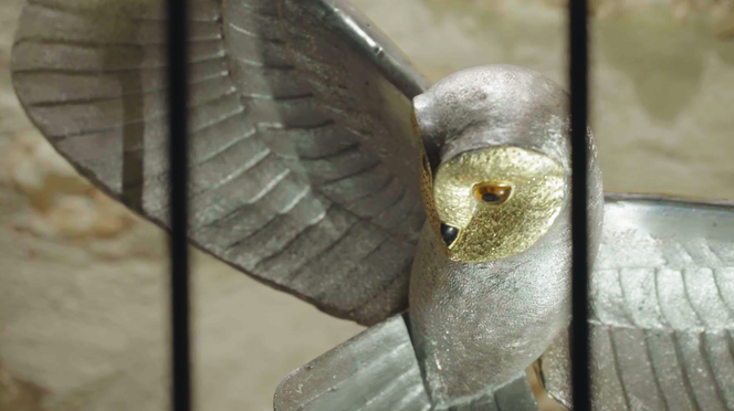 Une image de la Chouette d’or extraite du film « La Découverte de la Chouette d’or ».