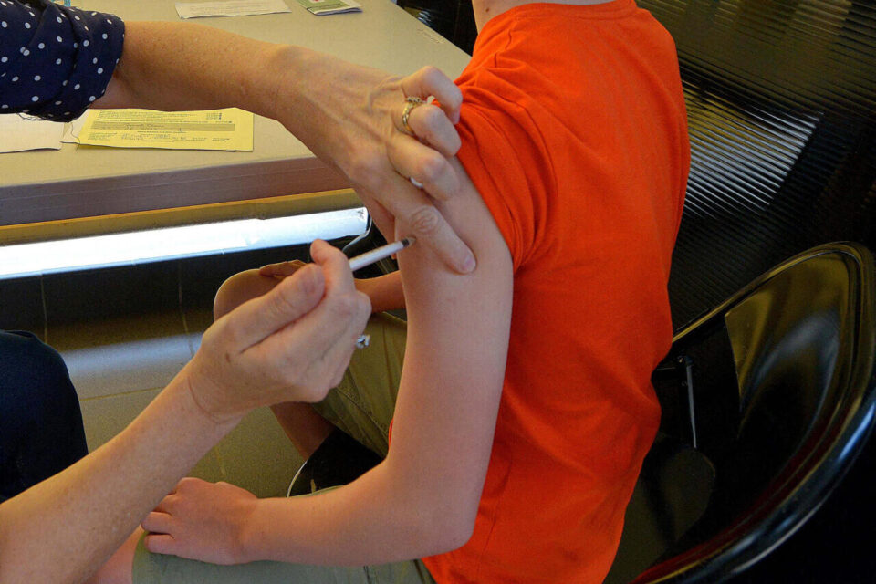 Collégiens en classe de 5e vaccinés gratuitement contre les papillomavirus humains (HPV)