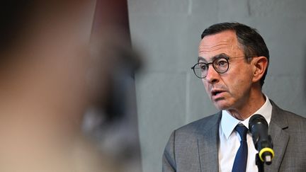 Le ministre de l'Intérieur Bruno Retailleau, à Metz (Moselle), le 2 mai 2025. (JEAN-CHRISTOPHE VERHAEGEN / AFP)