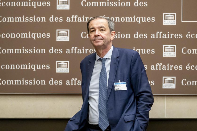 Lundi 5 mai 2025, les actionnaires d’EDF ont validé la nomination de Bernard Fontana à la tête du groupe, en remplacement de Luc Rémont.