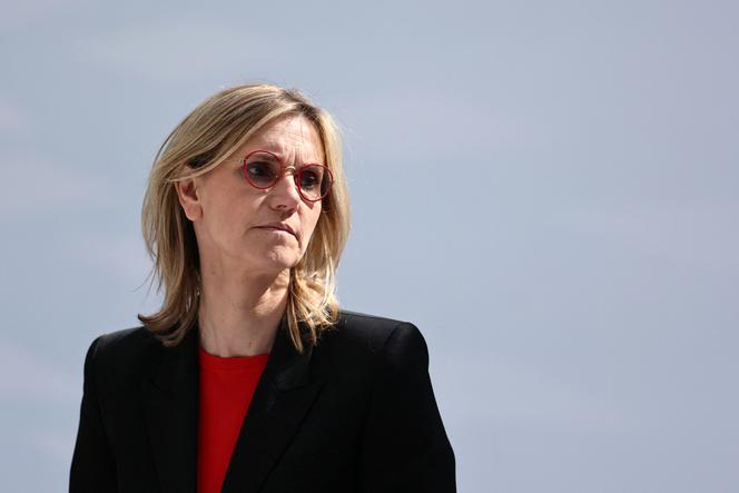 La ministre de la transition écologique, Agnès Pannier-Runacher, à Paris, le 24 avril 2025.