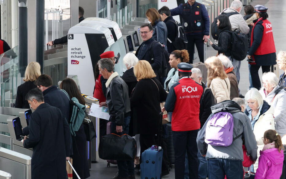 La SNCF prévoit la circulation de 90% de ses TGV et OUIGO, de vendredi à dimanche, malgré la grève des contrôleurs et des conducteurs