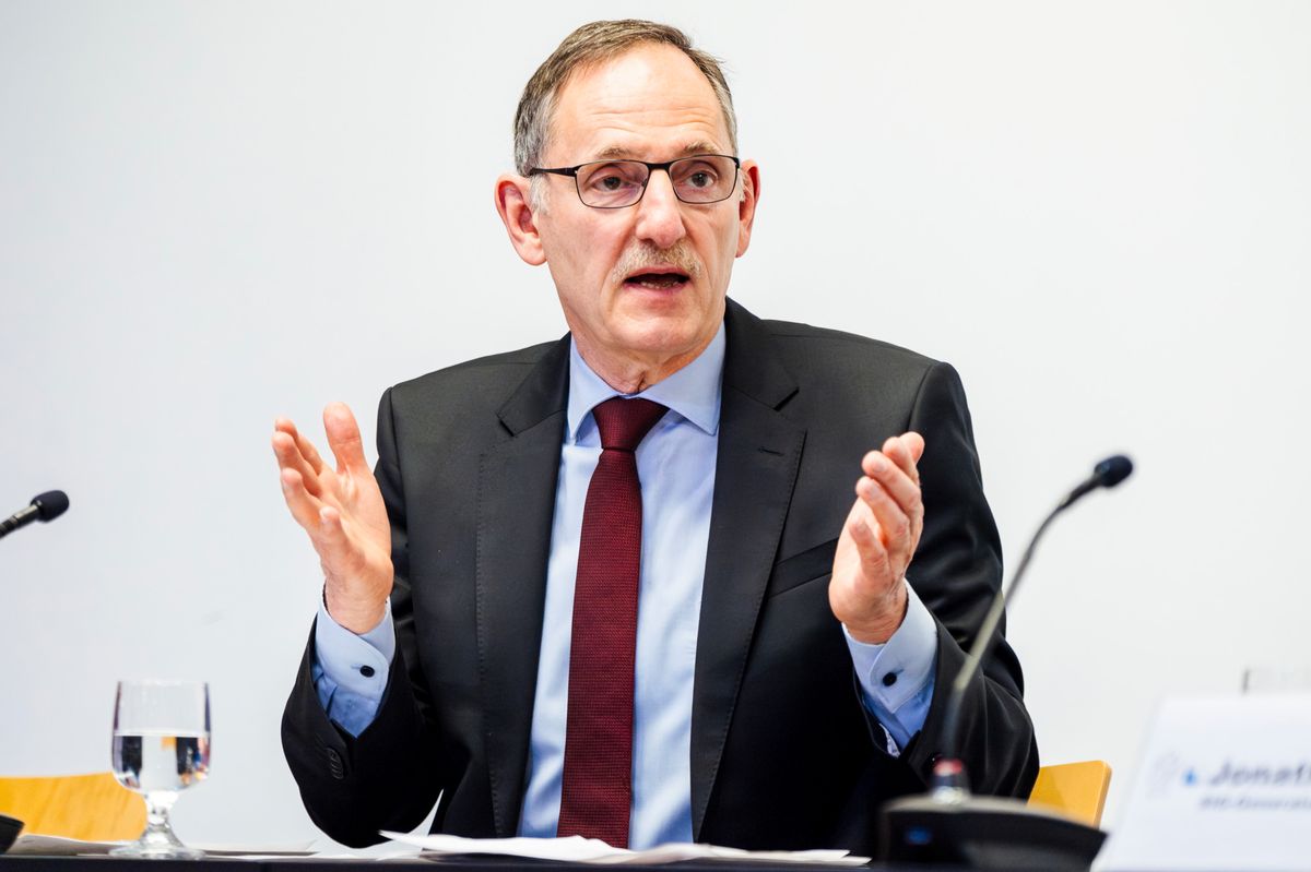 Mario Fehr lors d'une conférence de presse