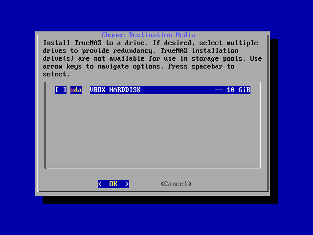 Choix des disques systèmes dans la procédure d'installation de TrueNAS