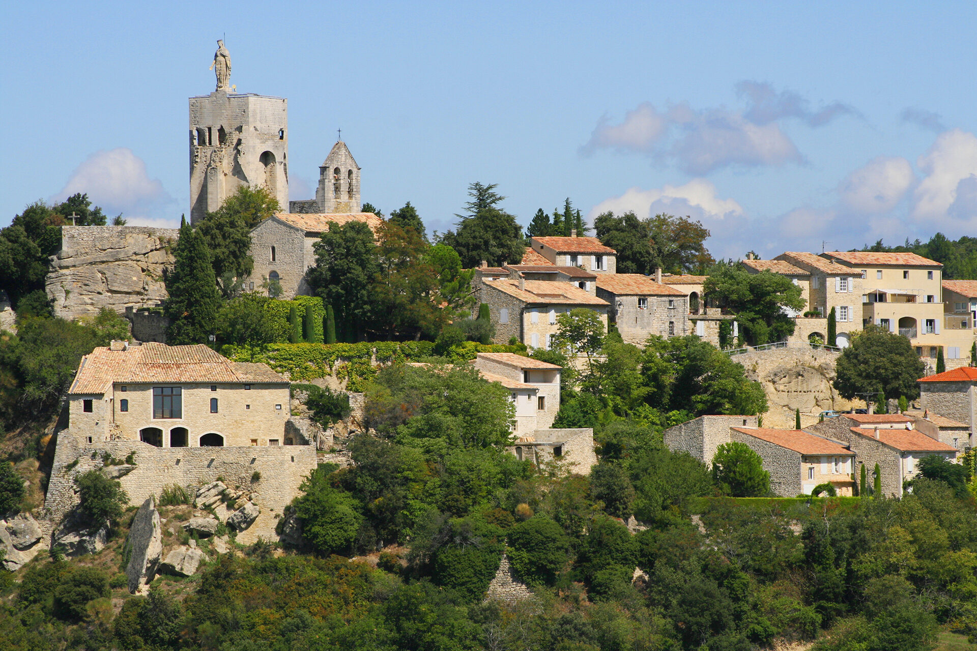 La lavande, autour de Pierrelatte et Saint-Paul-Trois-Châteaux La lavande, autour de Pierrelatte et Saint-Paul-Trois-Châteaux