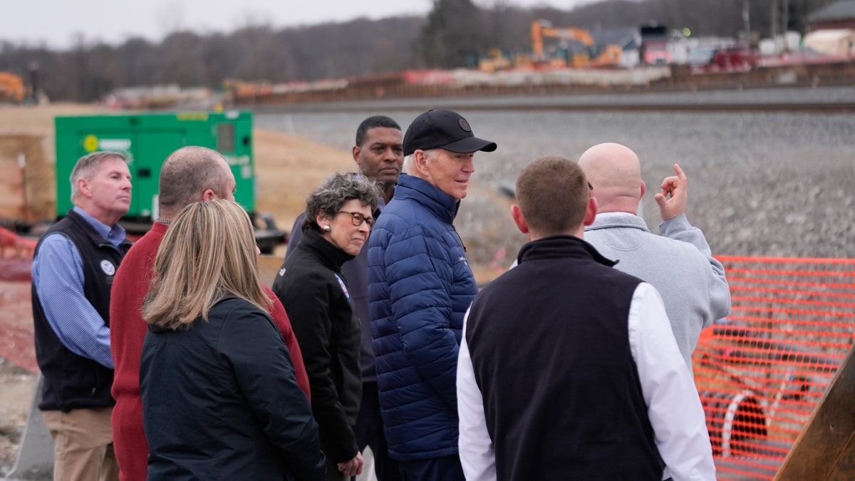 Biden à East Palestine, Ohio, en octobre 2024