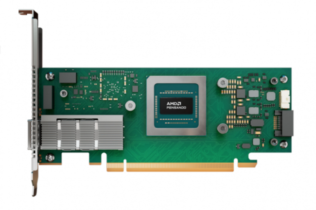 Annoncée en même temps que les GPU Instinct MI350 et MI400X, la smartNIC Pensando Pollara d'AMD exploite déjà le protocole Ultra Ethernet 1.0. (Crédit AMD)