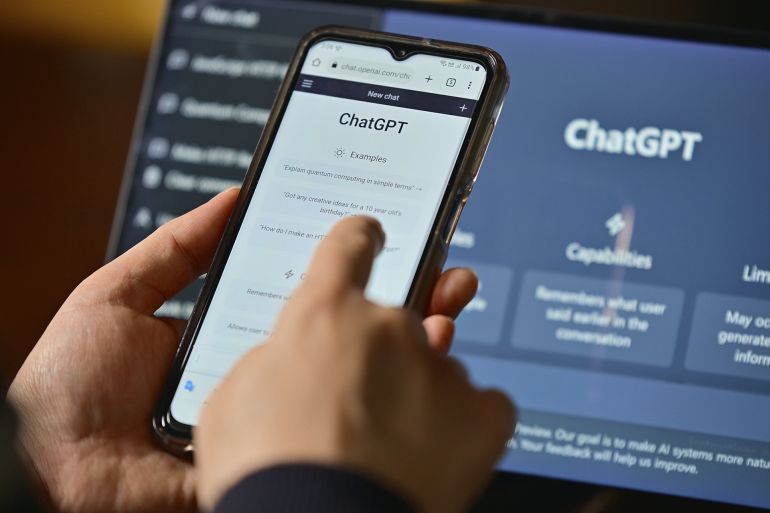 Utilisation de ChatGPT via smartphone et interface web